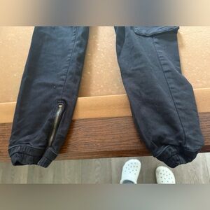 Woman’s  Black Zipper-Detail Jogger Pants size small